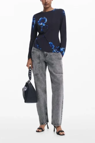 Asymetrická halenka