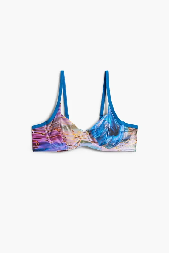 Bikini top s lesklým efektem Bikini top s lesklým efektem