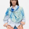 Designová šála od pana Christiana Lacroixe Designová šála od pana Christiana Lacroixe