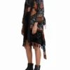 Etnické kimono s třásněmi