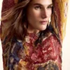 Halenka navržená panem Christianem Lacroixem Halenka navržená panem Christianem Lacroixem