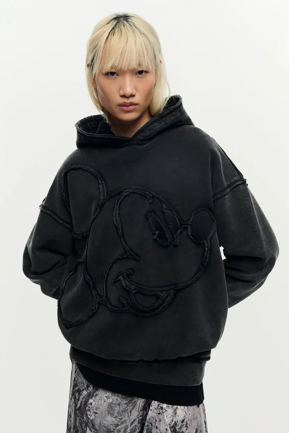 Mikina s nášivkou Mickey Mouse™ Mikina s nášivkou Mickey Mouse™