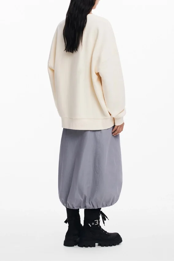 Oversized mikina s květinovým potiskem Oversized mikina s květinovým potiskem