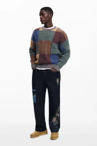 Silný patchworkový svetr