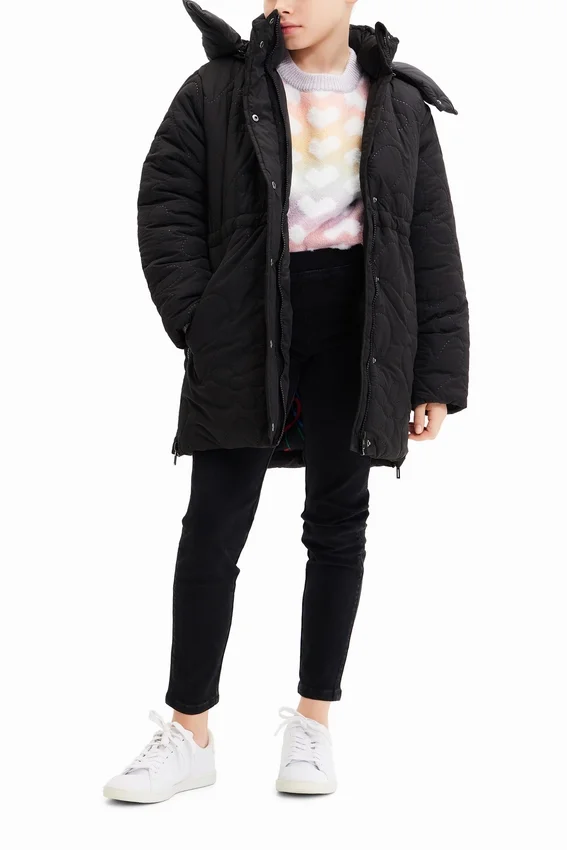 Vateřovaný kabát s motivem srdce Vateřovaný kabát s motivem srdce